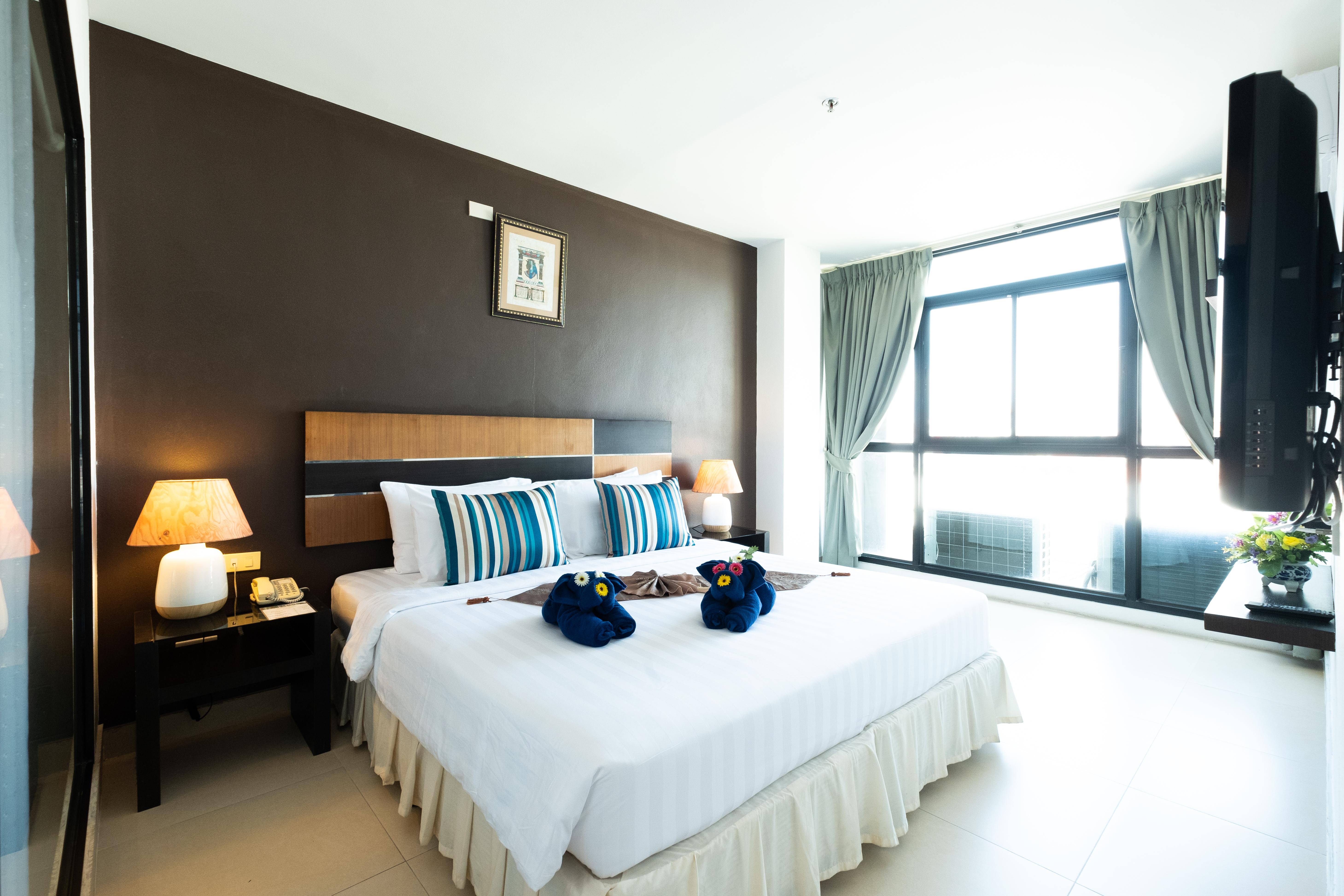 Vogue Pattaya Hotel Extérieur photo