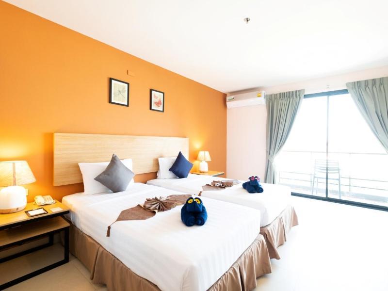 Vogue Pattaya Hotel Extérieur photo