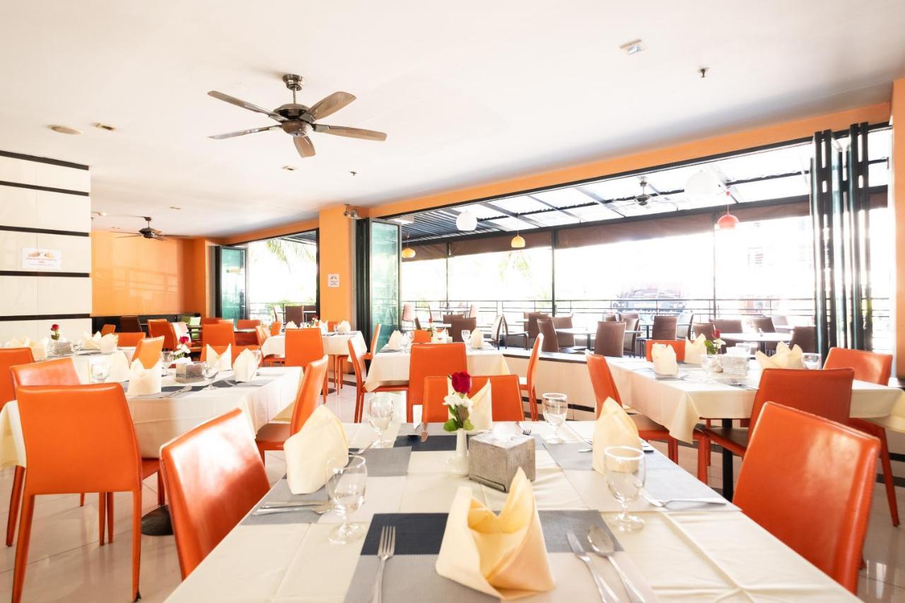 Vogue Pattaya Hotel Extérieur photo